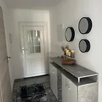 شقة Schoene Mitten In فولدا